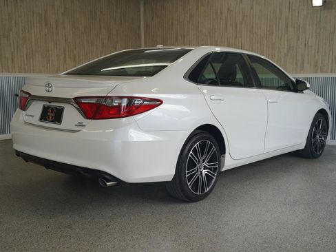 Used 2016 Toyota Camry SE FWD image 10