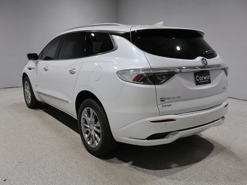 Used 2023 Buick Enclave Avenir w/ Avenir Technology Package AWD/4WD image 6