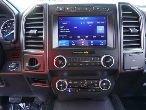 Used 2021 Ford Expedition Max Limited image 21