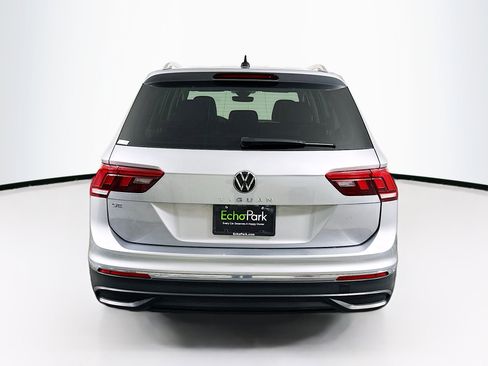 Used 2024 Volkswagen Tiguan SE image 7