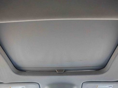 Used 2019 Chevrolet Traverse Premier w/ LPO, Floor Liner Package image 16