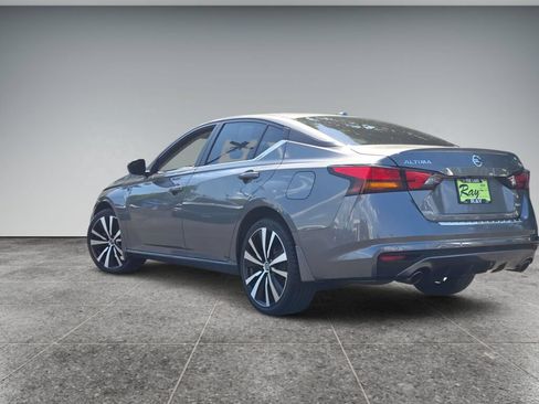 Used 2022 Nissan Altima 2.5 SR AWD/4WD image 8