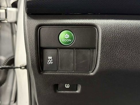 Used 2013 Honda Accord Sport image 18