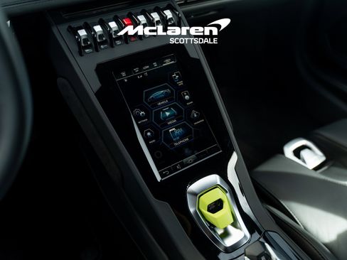 Used 2022 Lamborghini Huracan EVO image 29