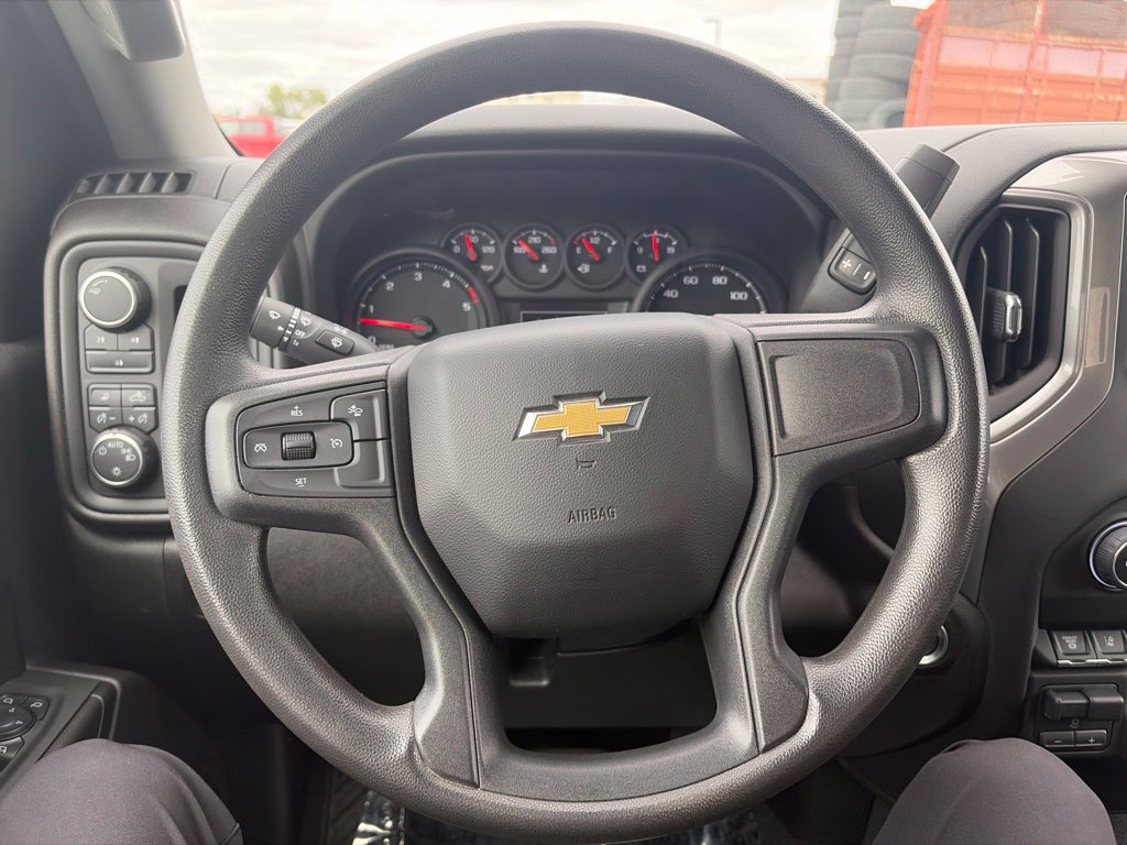 Used 2025 Chevrolet Silverado 2500 Custom w/ Custom Value Package AWD/4WD image 17