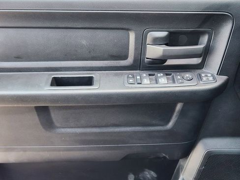 Used 2024 RAM 3500 Tradesman w/ Chrome Appearance Group AWD/4WD image 24