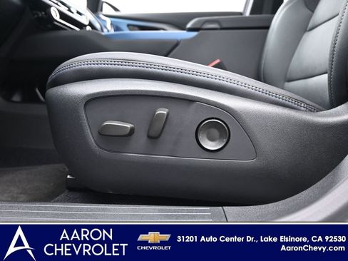 New 2026 Chevrolet Equinox EV LT image 13