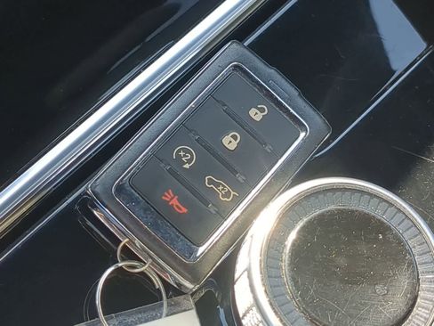 Certified 2023 Jeep Grand Cherokee Altitude AWD/4WD image 32