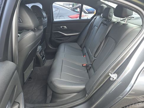 Used 2019 BMW 330i Sedan image 19