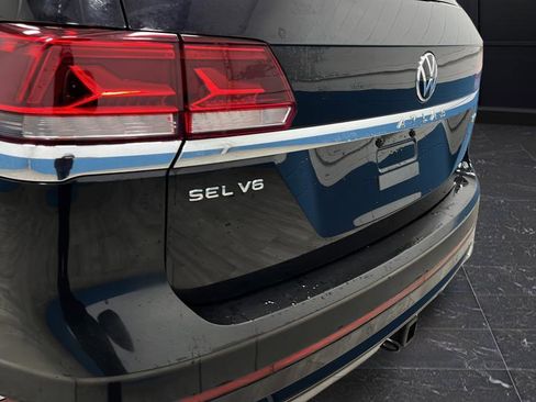 Used 2021 Volkswagen Atlas SEL Premium image 35