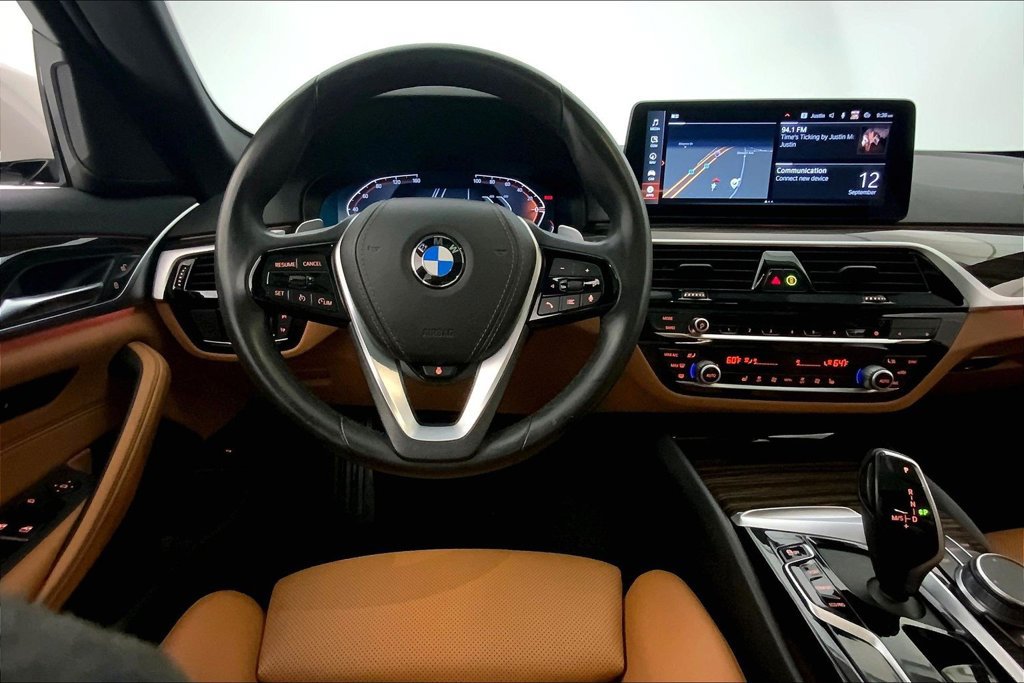 Used 2022 BMW 540i xDrive w/ Convenience Package AWD/4WD image 4