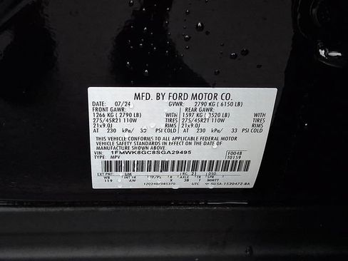 Used 2025 Ford Explorer ST AWD/4WD image 24