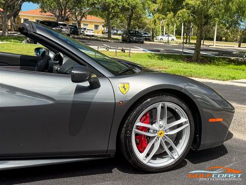 Used 2019 Ferrari 488 Spider RWD image 60