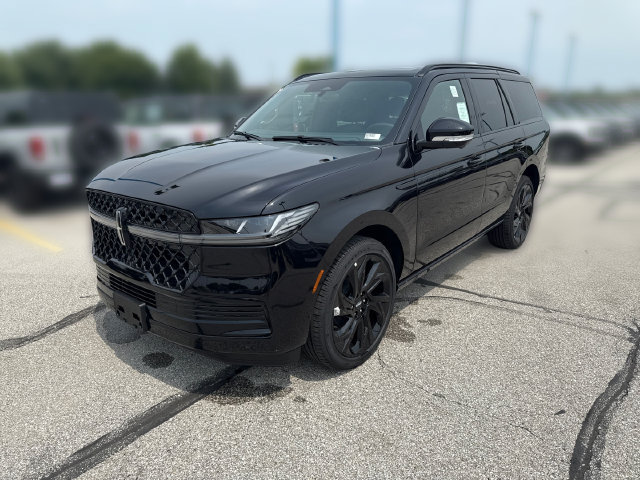 New 2027 Lincoln Navigator Reserve w/ Jet Appearance Package AWD/4WD image 10