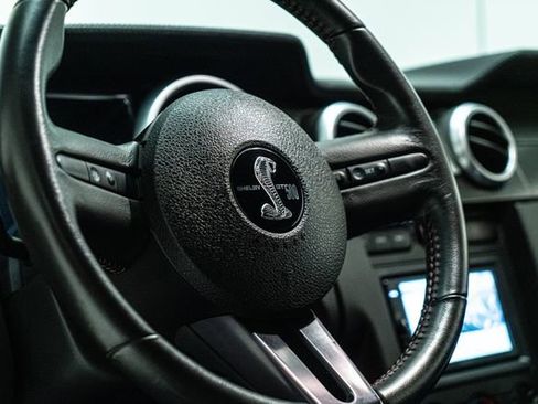 Used 2009 Ford Mustang Shelby GT500 image 25