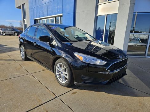 Used 2018 Ford Focus SE image 4