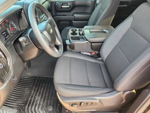 Used 2026 Chevrolet Silverado 1500 Custom RWD image 13