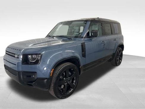 New 2026 Land Rover Defender 110 X-Dynamic SE image 1