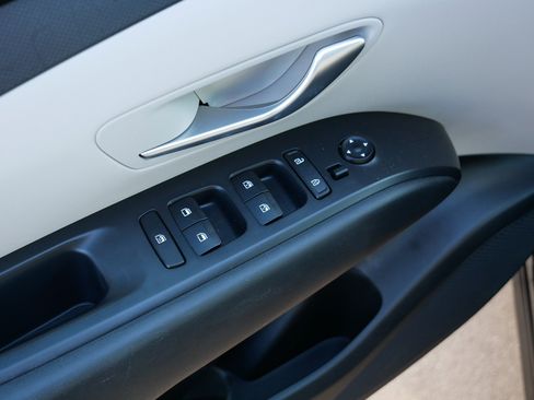 Certified 2023 Hyundai Tucson SEL image 19