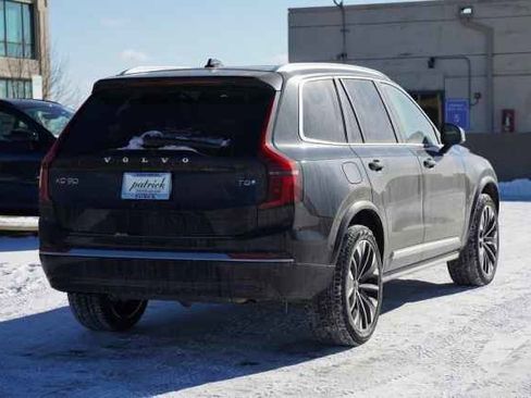 Used 2025 Volvo XC90 T8 Plus w/ Protection Package Premier AWD/4WD image 4