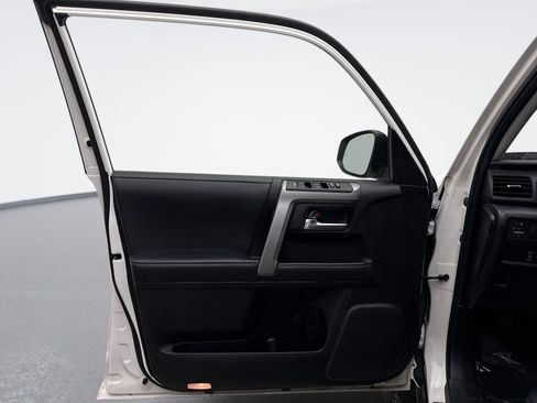 Used 2023 Toyota 4Runner SR5 Premium w/ Moonroof Package image 9