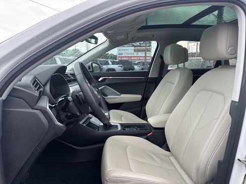 Used 2021 Audi Q3 2.0T Premium Plus w/ Premium Plus Package AWD/4WD image 24
