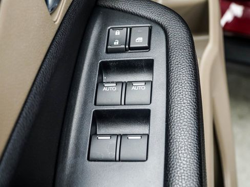 Used 2022 Honda Pilot Special Edition image 32