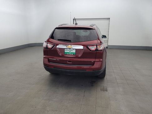 Used 2017 Chevrolet Traverse LT AWD/4WD image 7