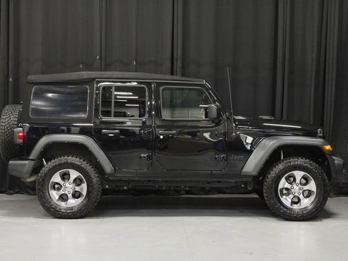 Used 2022 Jeep Wrangler Unlimited Sport AWD/4WD image 6