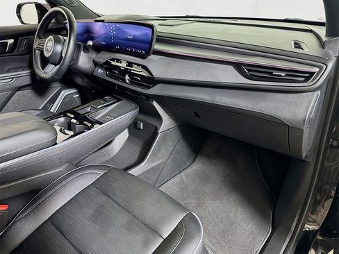 Certified 2025 Buick Enclave Sport Touring image 29