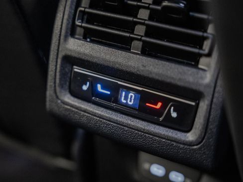 Used 2024 Volkswagen GTI Autobahn image 34