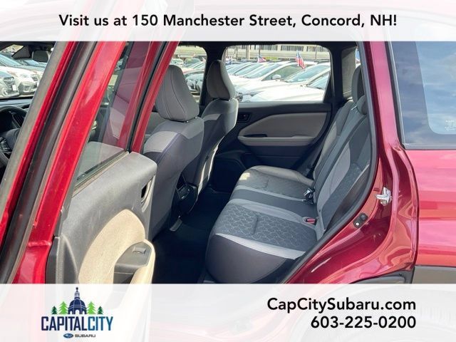 Used 2025 Subaru Forester AWD/4WD image 14