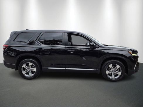 Used 2023 Honda Pilot EX-L image 8