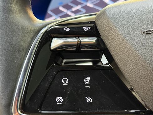 Certified 2025 Cadillac Optiq Luxury 1 image 16