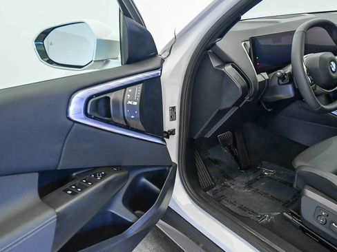 Used 2025 BMW X3 xDrive30i w/ Convenience Package image 21