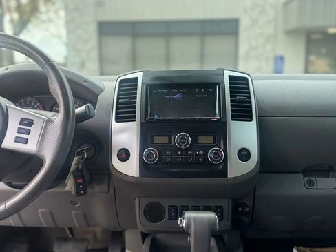 Used 2018 Nissan Frontier SV w/ Value Truck Package image 21