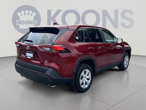 Used 2025 Toyota RAV4 LE AWD/4WD image 7