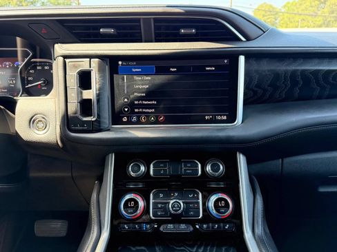 Used 2021 GMC Yukon Denali AWD/4WD image 22