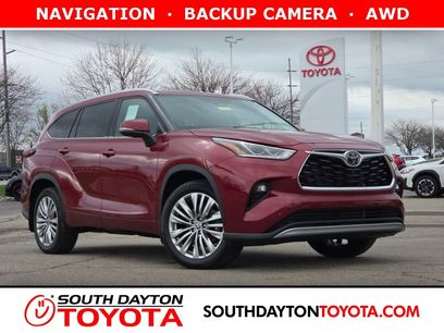 Used 2024 Toyota Highlander Platinum