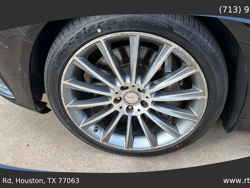 Used 2015 Mercedes-Benz S 550 Sedan image 14