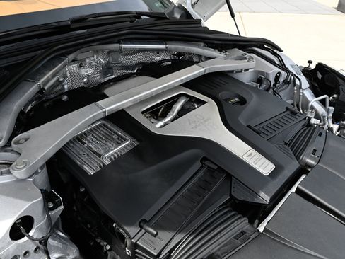 Used 2024 Aston Martin DBX AWD/4WD image 64