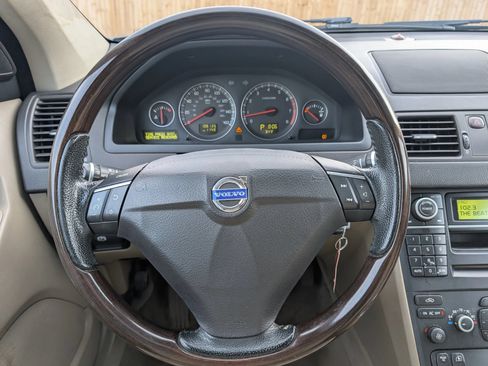 Used 2009 Volvo XC90 3.2 FWD image 25