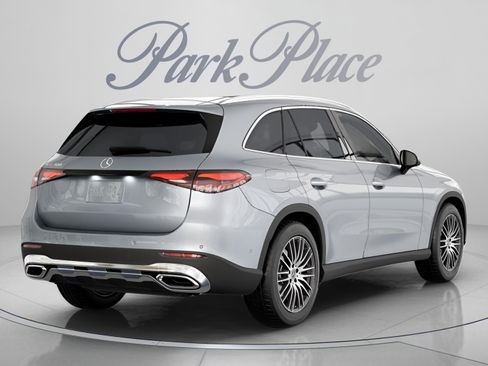 Used 2026 Mercedes-Benz GLC 300 image 20