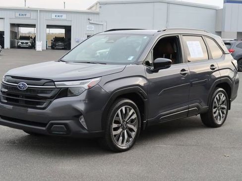 Certified 2025 Subaru Forester Touring w/ Popular Package - Touring image 4