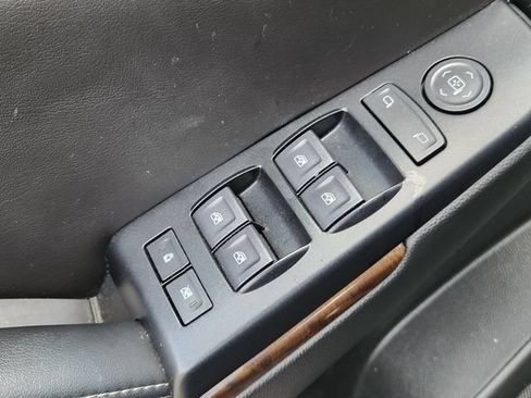 Used 2018 Chevrolet Tahoe LS RWD image 22