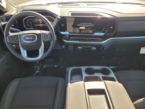 New 2026 GMC Sierra 2500 SLE w/ SLE Value Package; image 10