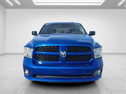 Used 2018 RAM 1500 Express AWD/4WD image 4