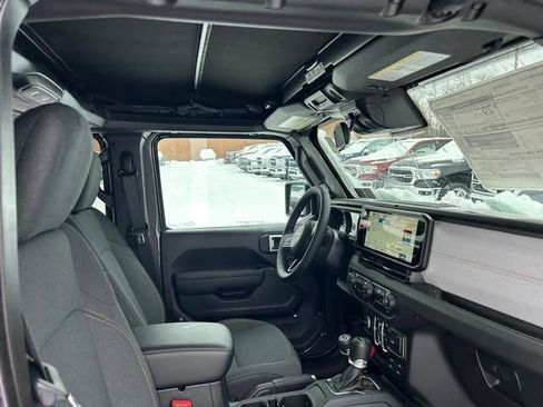 New 2025 Jeep Wrangler Unlimited Sport AWD/4WD image 31