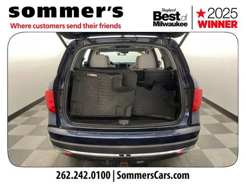 Used 2016 Honda Pilot Touring image 21