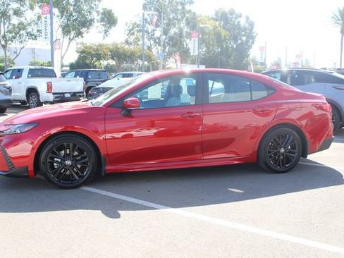 Certified 2026 Toyota Camry SE w/ Convenience Package FWD image 6